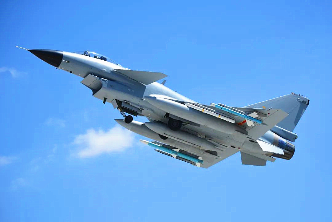 �ѷ���17�꣬�����Ѿ������Ƚ����վ�����200�ܼ�10AҪ���������