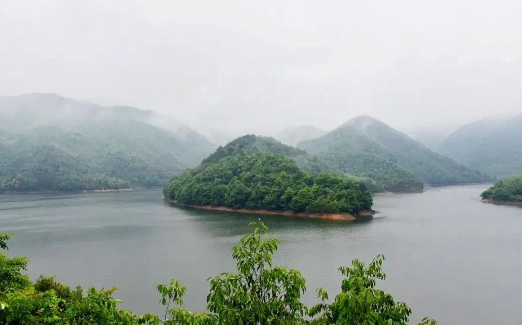 山水风光，惊艳绝美，杭州这8处宝藏水库一定要打卡