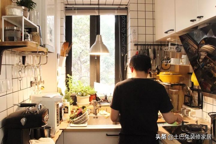 装修42㎡北欧风小家，2㎡小卫生间也能塞下大浴缸