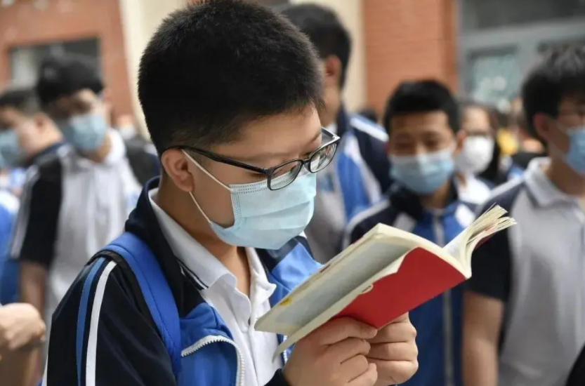 中小学生迎来“坏消息”，事关中高考公平性，家长看后不淡定了