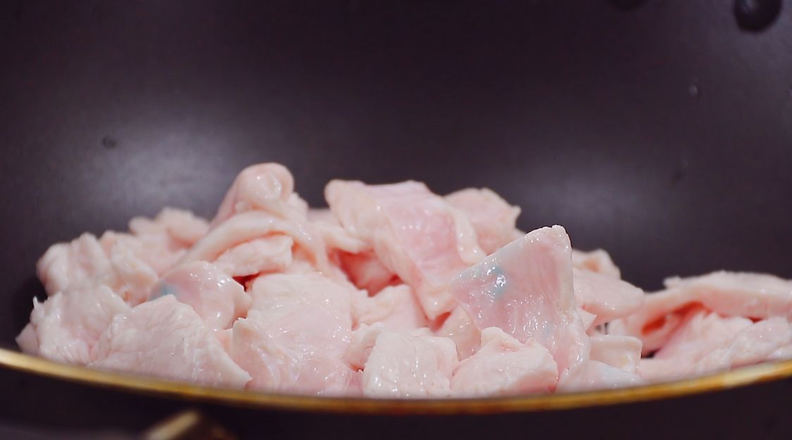 猪身上的一块肉，便宜却很少人吃，有着不可替代的香气，别不懂吃