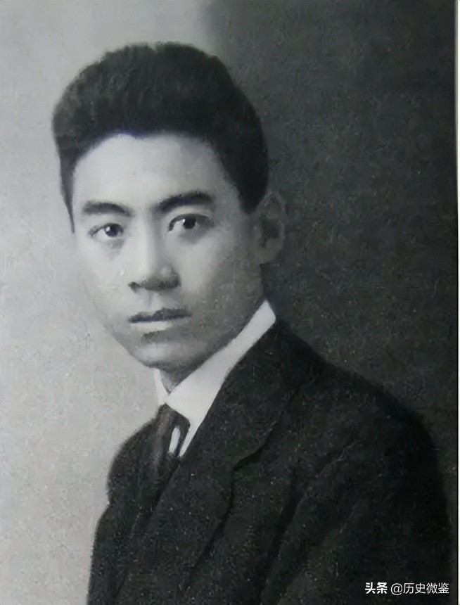 1949年毛主席看民主党名单时，指着一人：张老板当年是我的上级