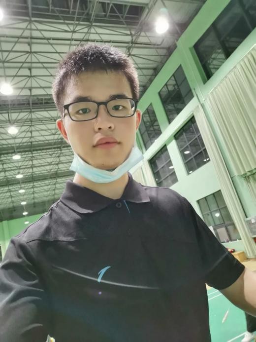 湖北“学霸天团”火了！三年专业第一、手握期刊论文，全员保研985、211