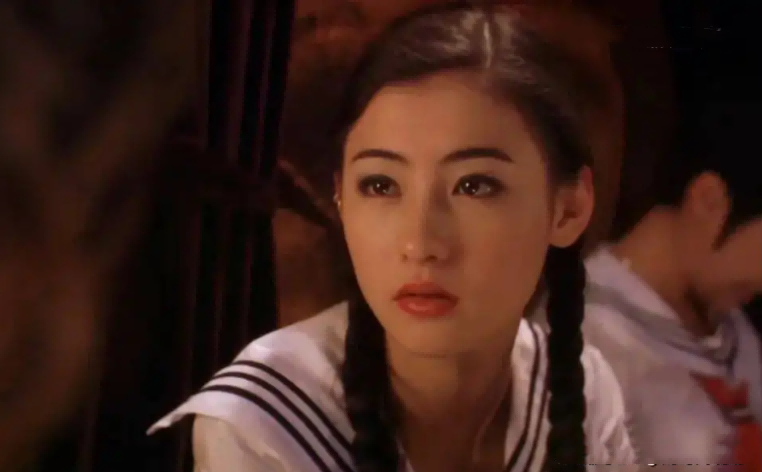 同样是演学生，把张柏芝、赵丽颖和吴倩放在一起，美得各有千秋