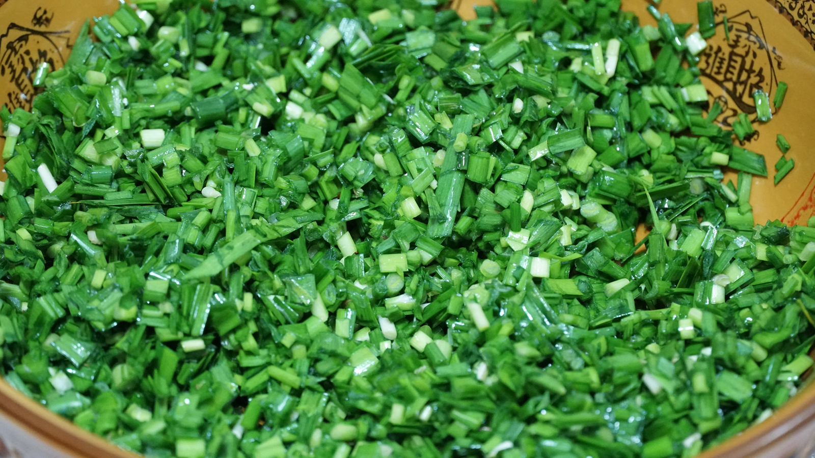 面粉最过瘾的6种做法，不用烤箱，咬一口酥掉渣，一出锅就抢光了