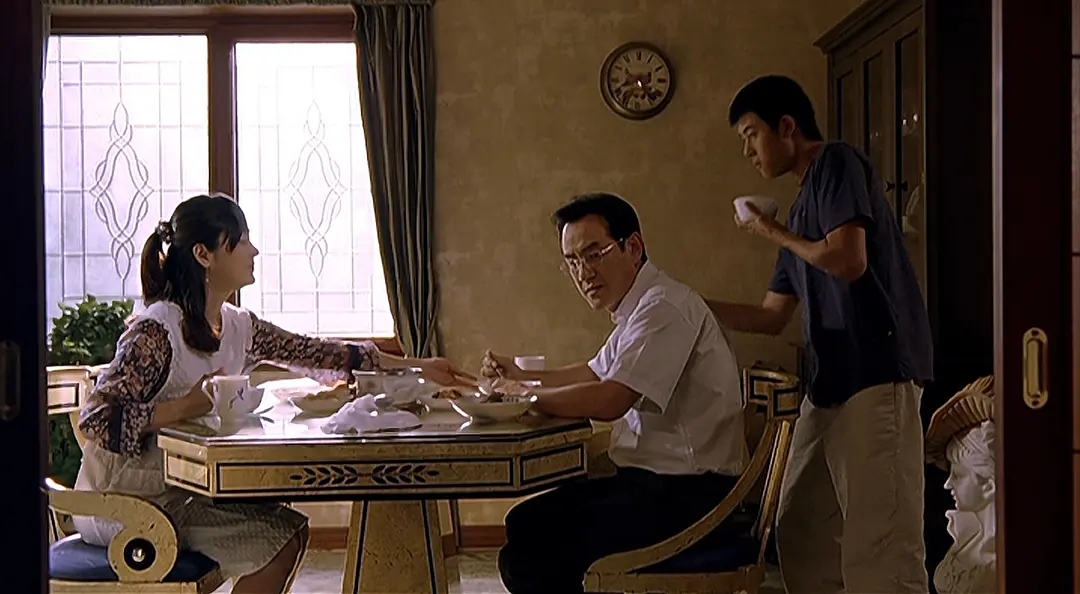 《空房间》:男主对女主的救赎,是一次"边缘人"对生活的反抗