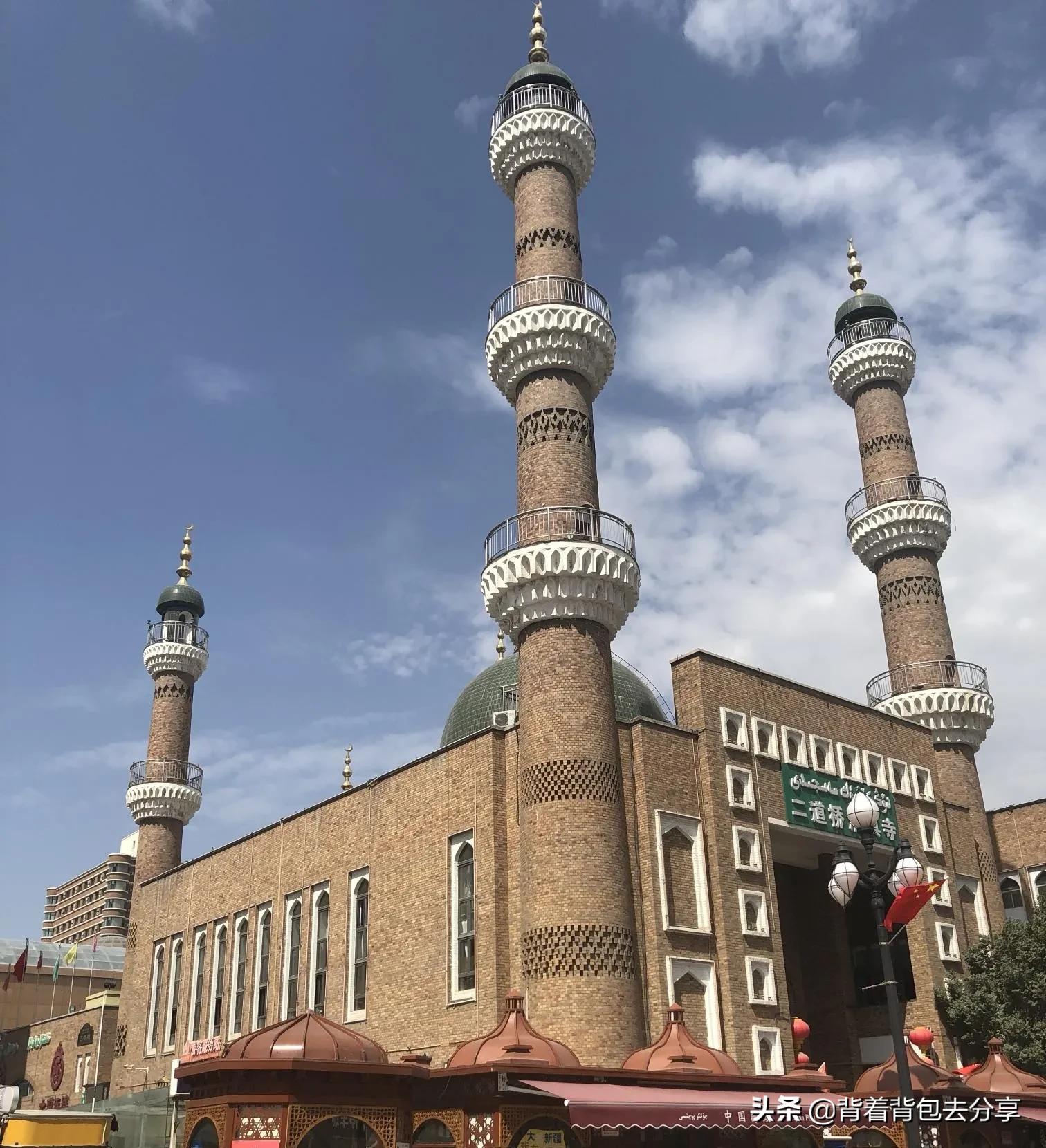 新疆必玩的十大景点，多处景点免费，到过9处，才算真正玩转全疆