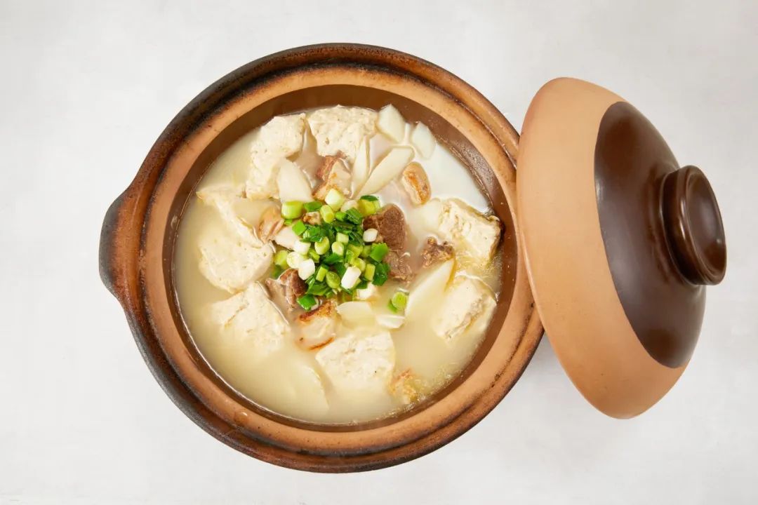 这些蔬菜简直是“天然味精”，加水煮就是“素高汤”！