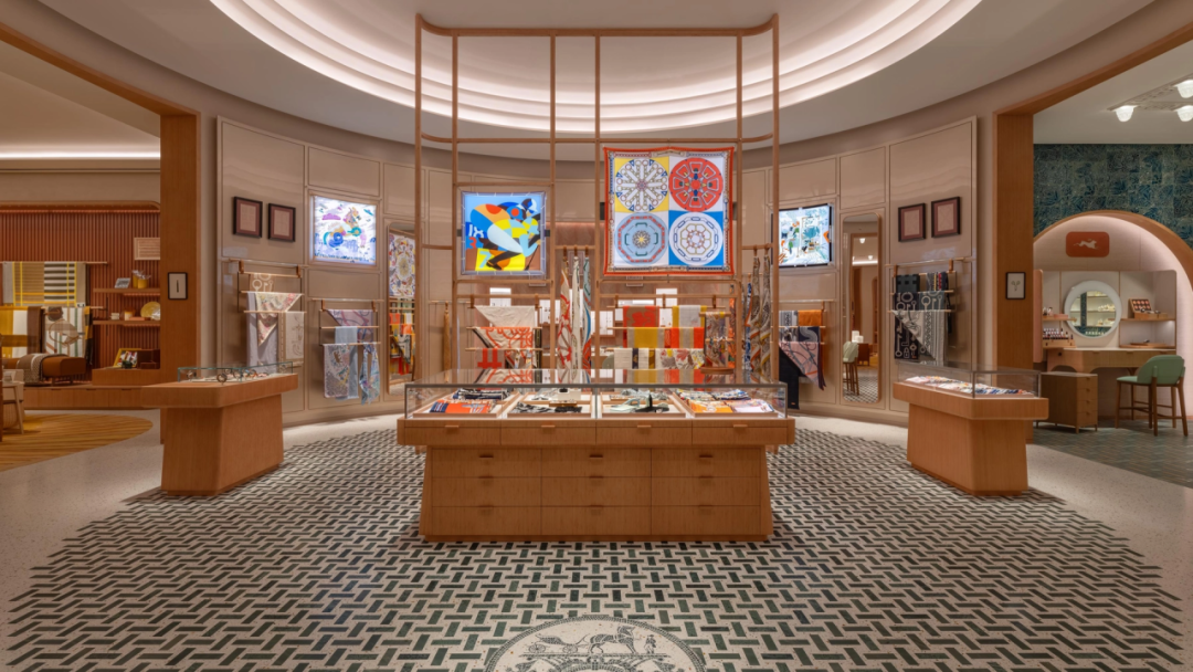 百亿“富五代”一夜变穷光蛋