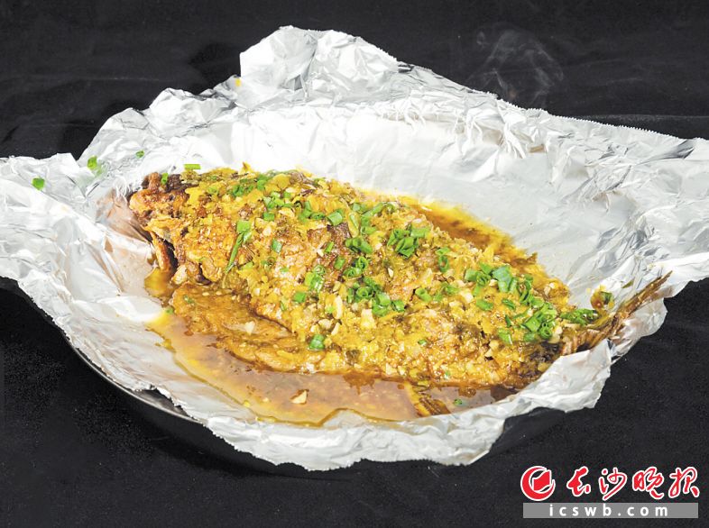 秘制鲫鱼的鲜香密码｜大猛食单