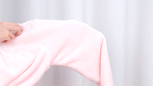 还在穿3年前买的土味睡衣？这件超高颜值的纯色珊瑚绒睡衣，加厚柔软，还不到60块