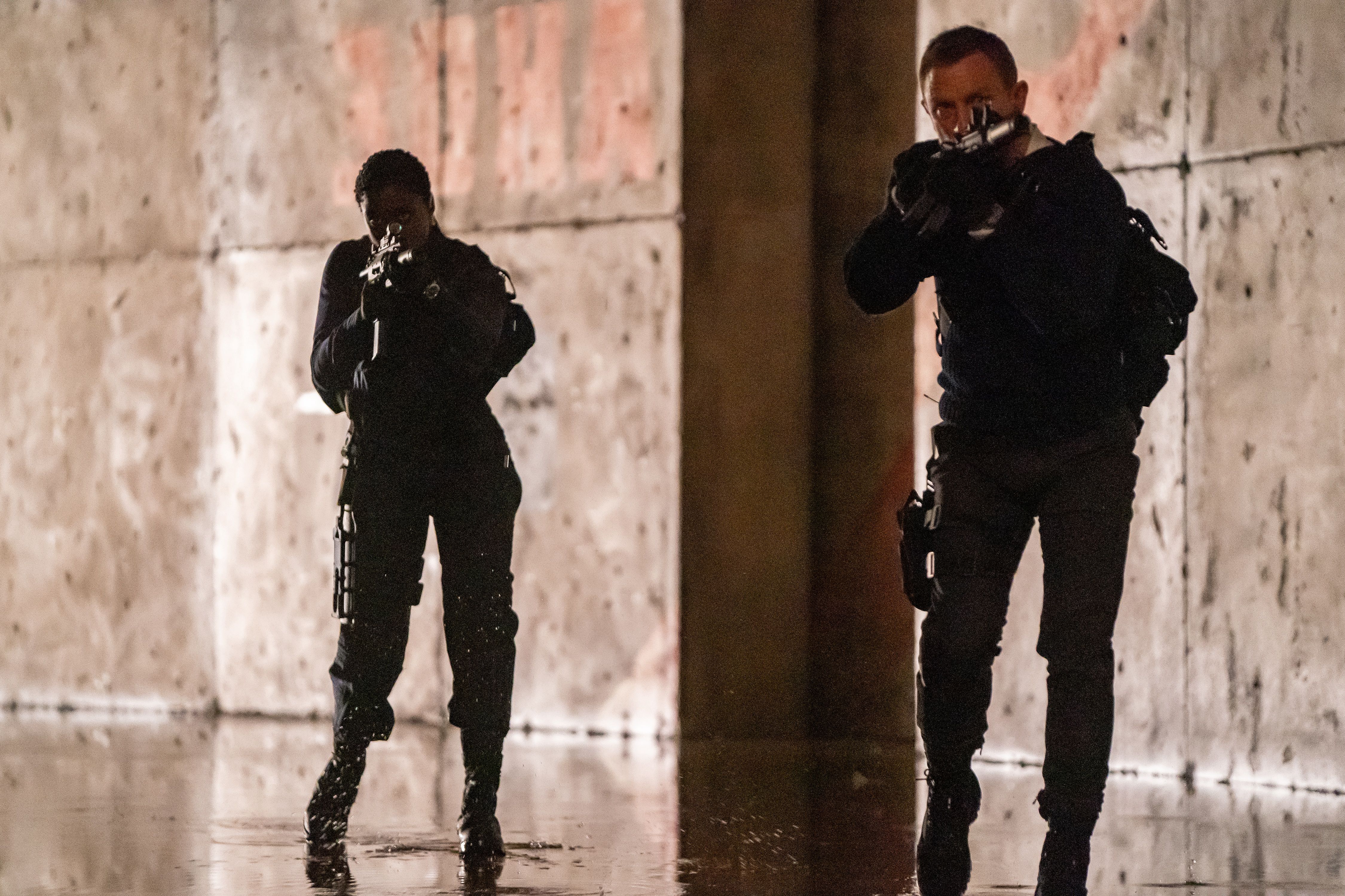 Daniel Craig：我遇到007，我隐藏着人