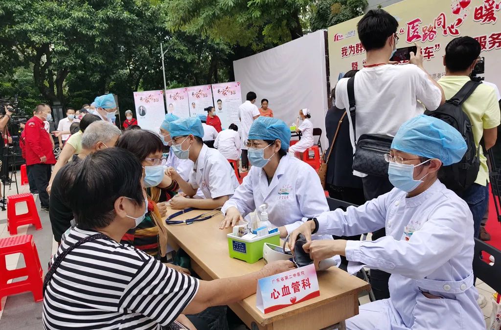 在公交车上学中医！广州市首辆中医药健康公交专车开通