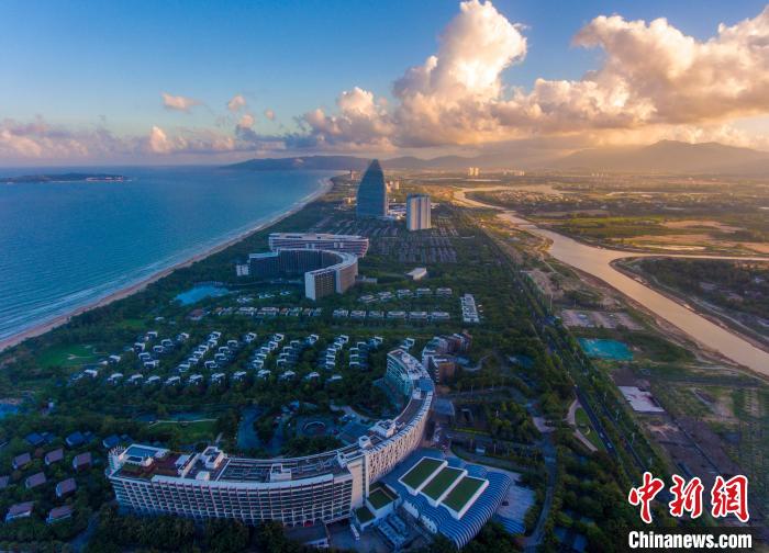 海南：到2025年基本建成国际旅游消费中心 接待游客破亿