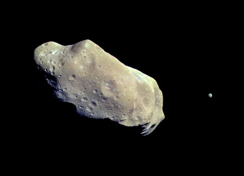 俄媒：俄天体观测台发现一颗未知小行星正接近地球，可能会造成威胁