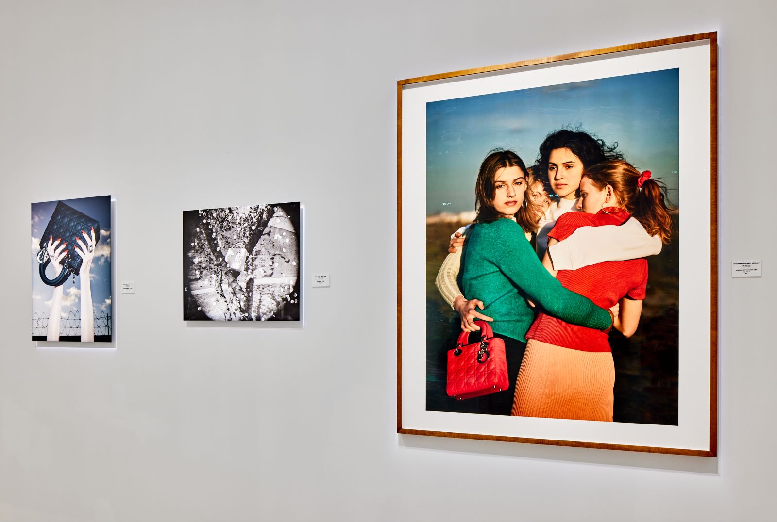 时尚和艺术的关系如何诠释？迪奥做了场重构Lady Dior的展览