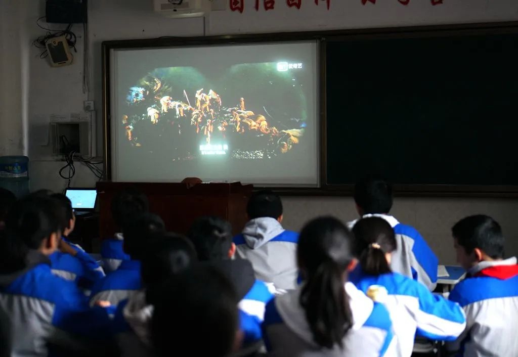 漢陰縣初級(jí)中學(xué)：以影為媒“影”領(lǐng)成長(zhǎng)(圖1)