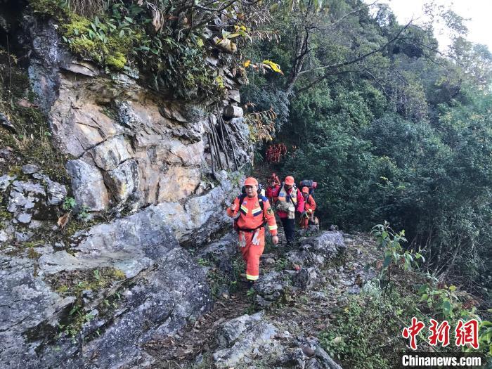 篮球比赛短暂停和长暂停多少秒(户外遭遇失温有多可怕？这些避险常识要知道)