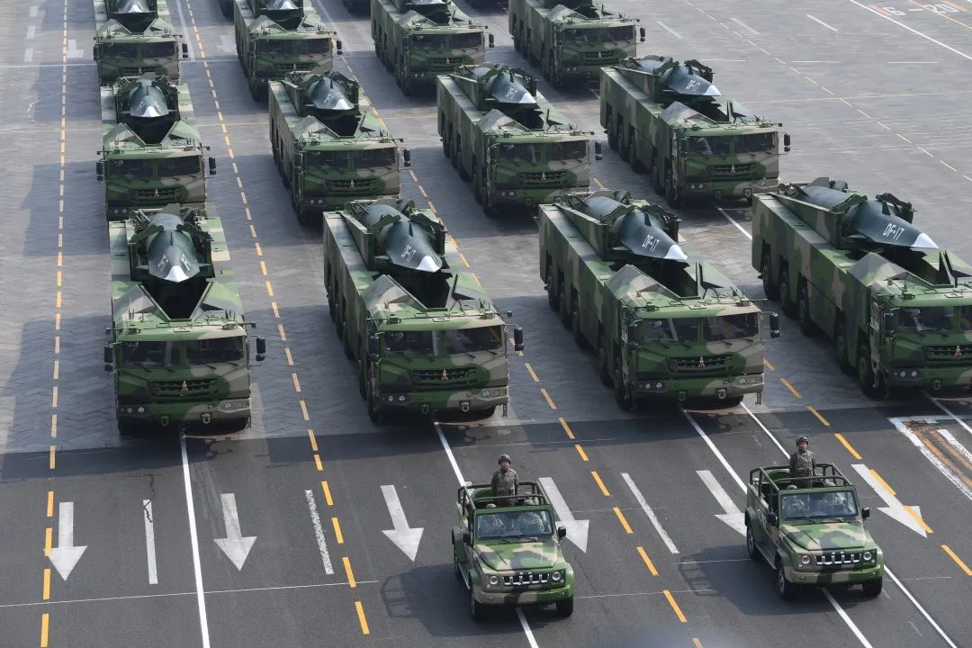 �����������µ�������ƶ��Ҿ�����װ����������һ����̨��