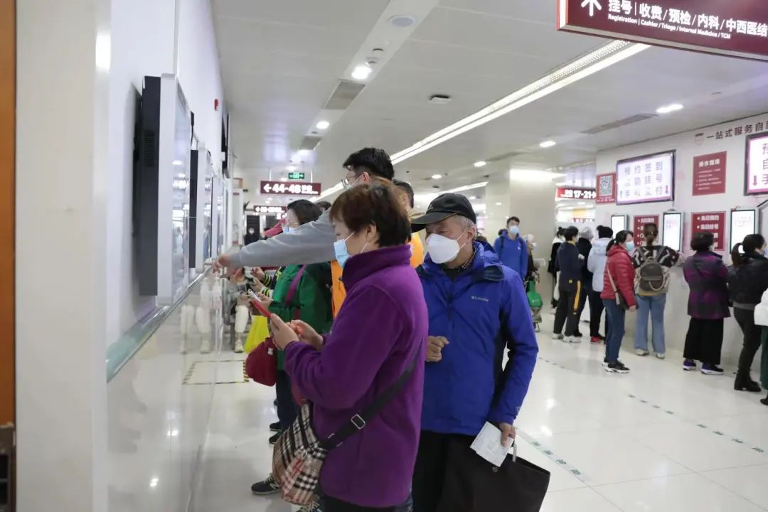 上海市卫健委：网传医疗机构接受医药代表请客属造谣，恳请市民配合检测不传谣