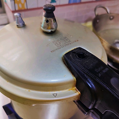 清湯火鍋的做法,清湯火鍋的做法及配料