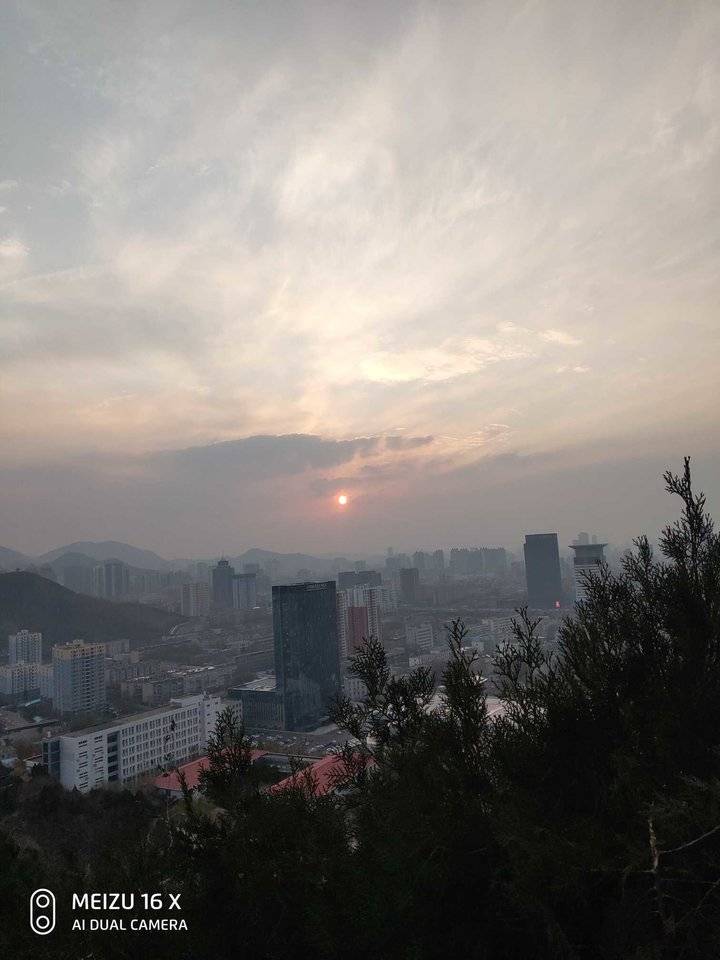 山水含情寄人生，有情相伴看风景