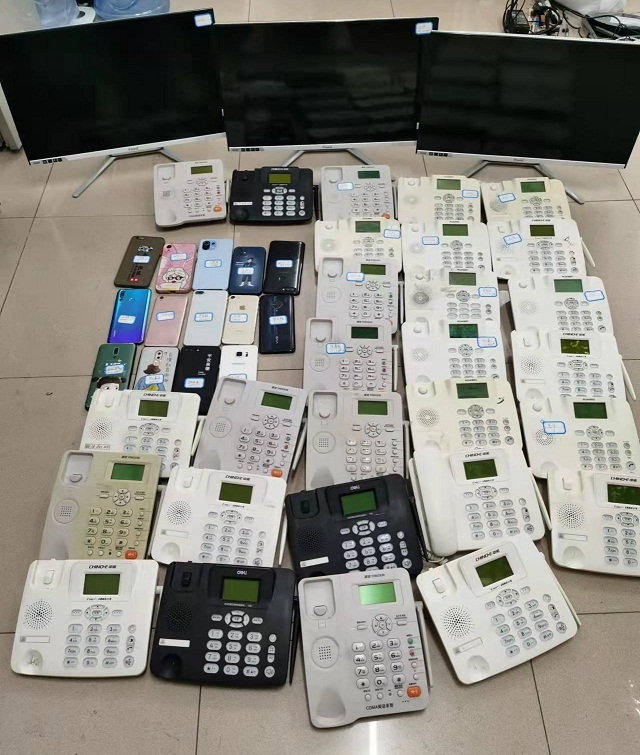 池州公安捣毁一处“吸粉引流”窝点 抓获10名嫌疑人