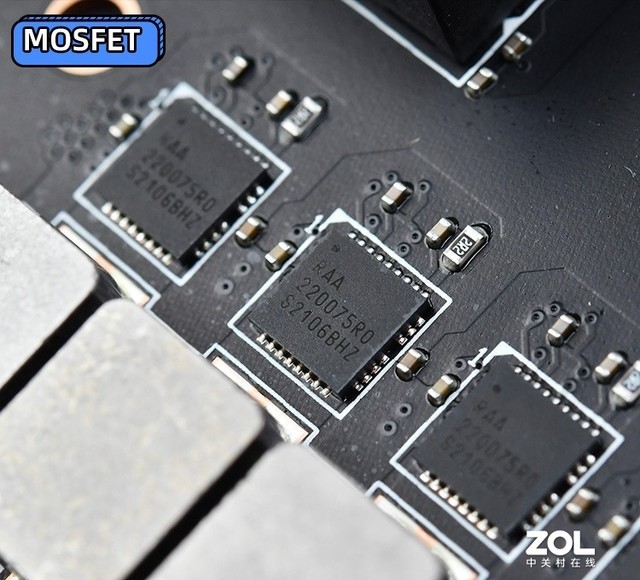 微星Z690刀锋钛主板评测 DDR4内存YYDS