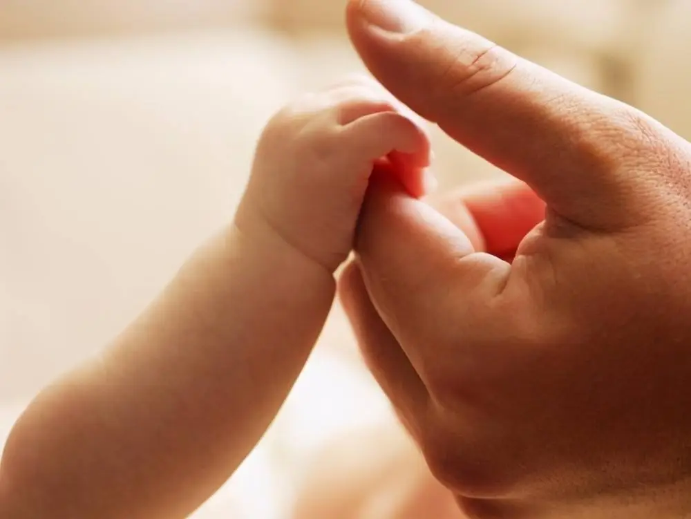 调查：生育一孩妇女就业几率下降约6.6%，二孩再次下降9.3%