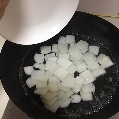#暖冬酱在手，嗨吃部队锅#韩式辣炒年糕