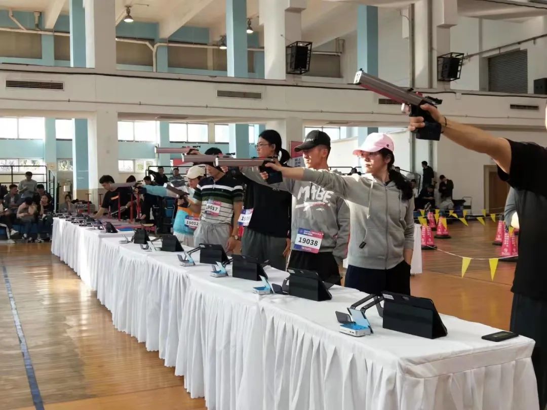 颍上美女学霸，在复旦大学火了！谁看谁服气！