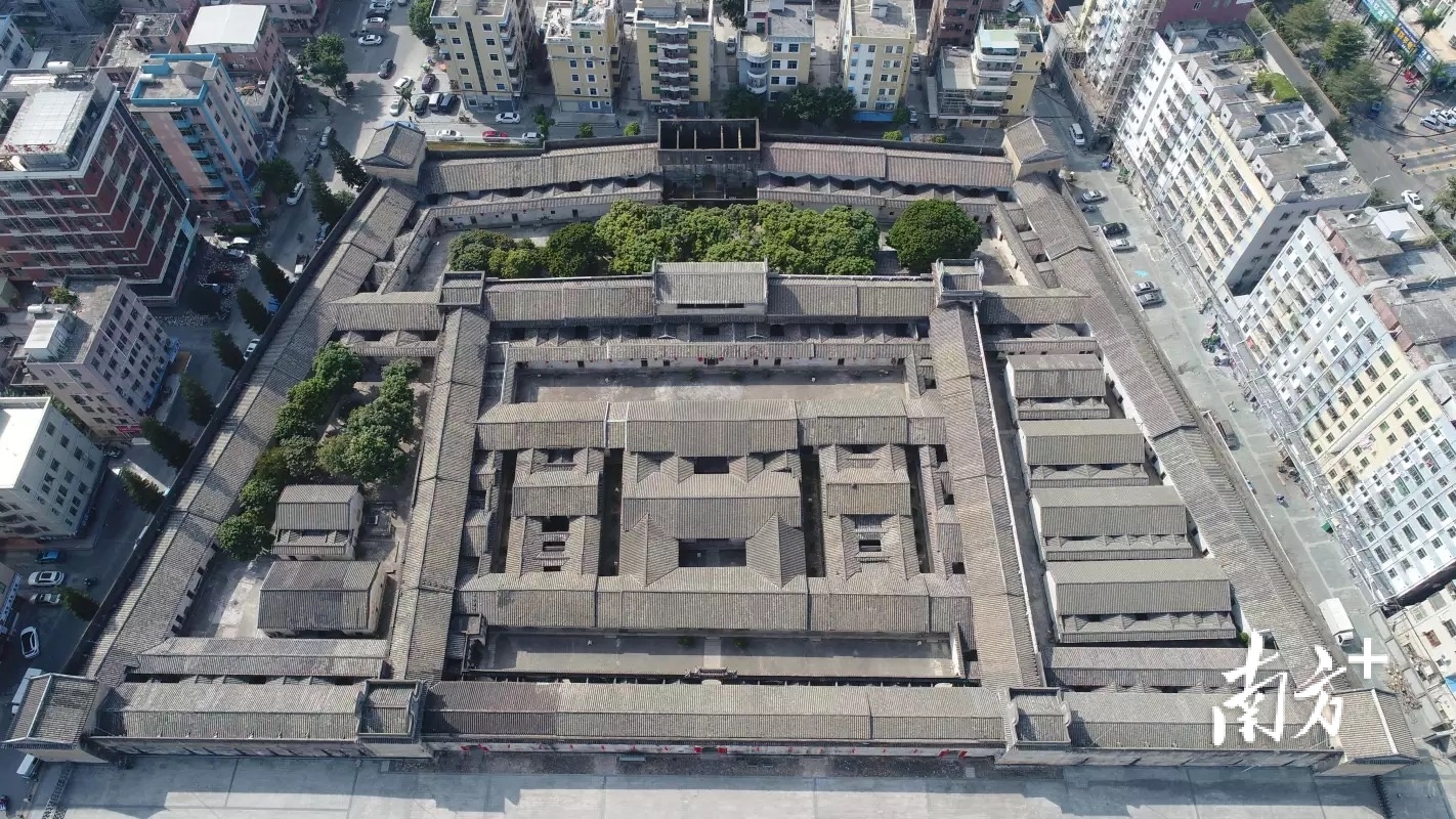 南方观察｜奏响文明创建交响乐，龙岗绘就“品质之城”最亮底色