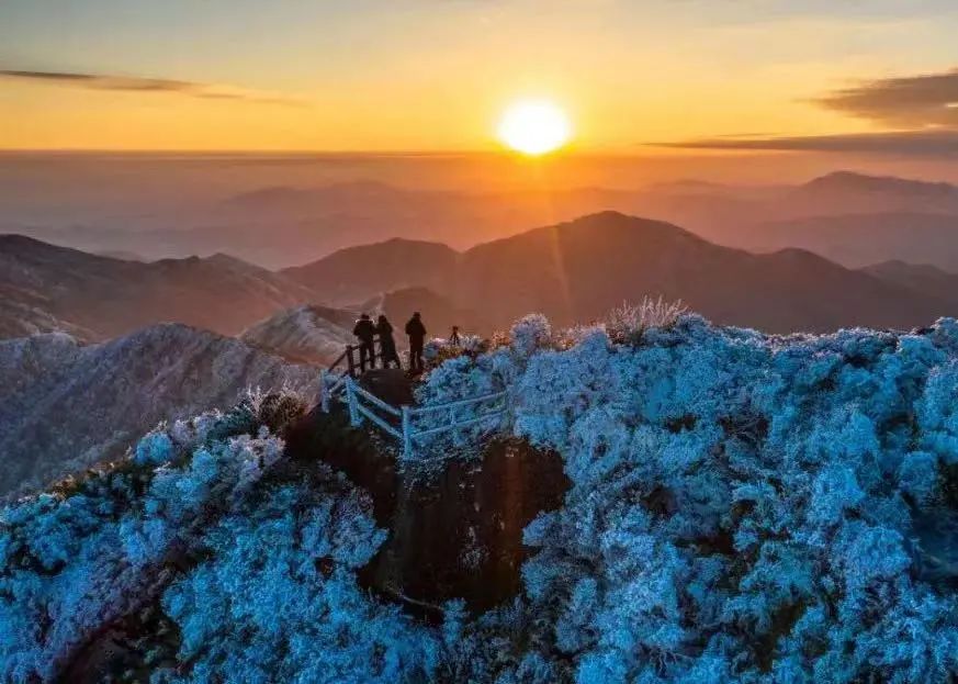 在广西也有冬天的仪式感，桂林这两处让你体验冰天雪地 | 春节在广西怎么玩