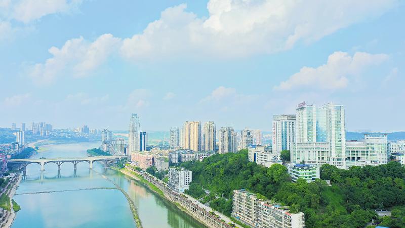 医疗、医药、医教、医养优势凸显 泸州加速建设区域医药健康中心