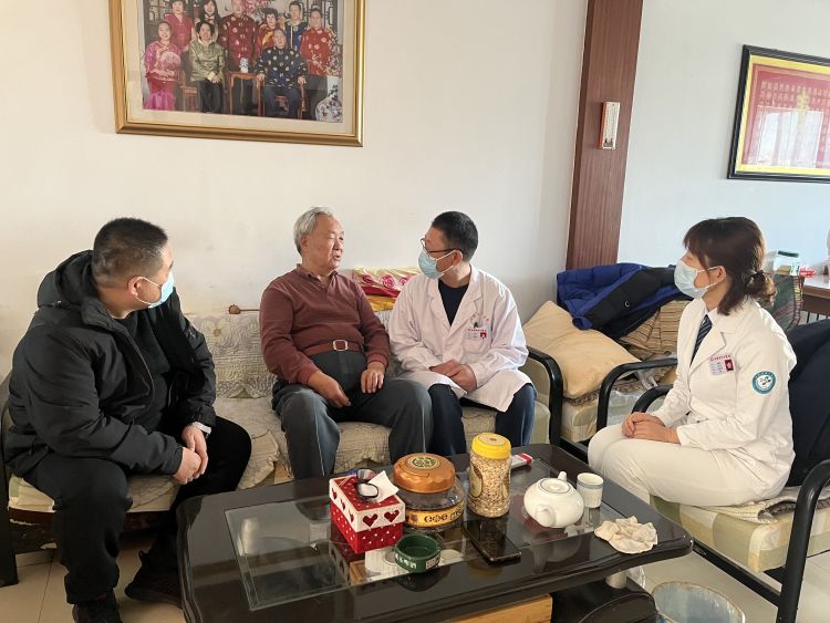 中医中药中国行 淄博市中心医院中医药健康文化进社区