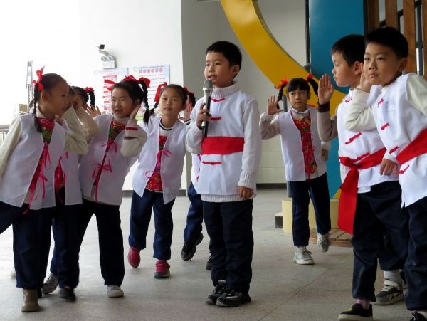 汉阳区玫瑰园润泽小学举办“润泽书蕴节”(图2)