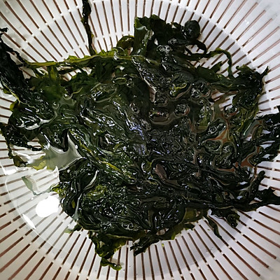 裙带菜的做法（裙带菜蛋花汤超美味没吃过太可惜了）