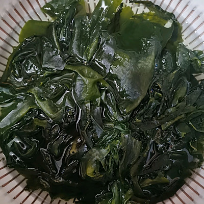 裙带菜的做法（裙带菜蛋花汤超美味没吃过太可惜了）