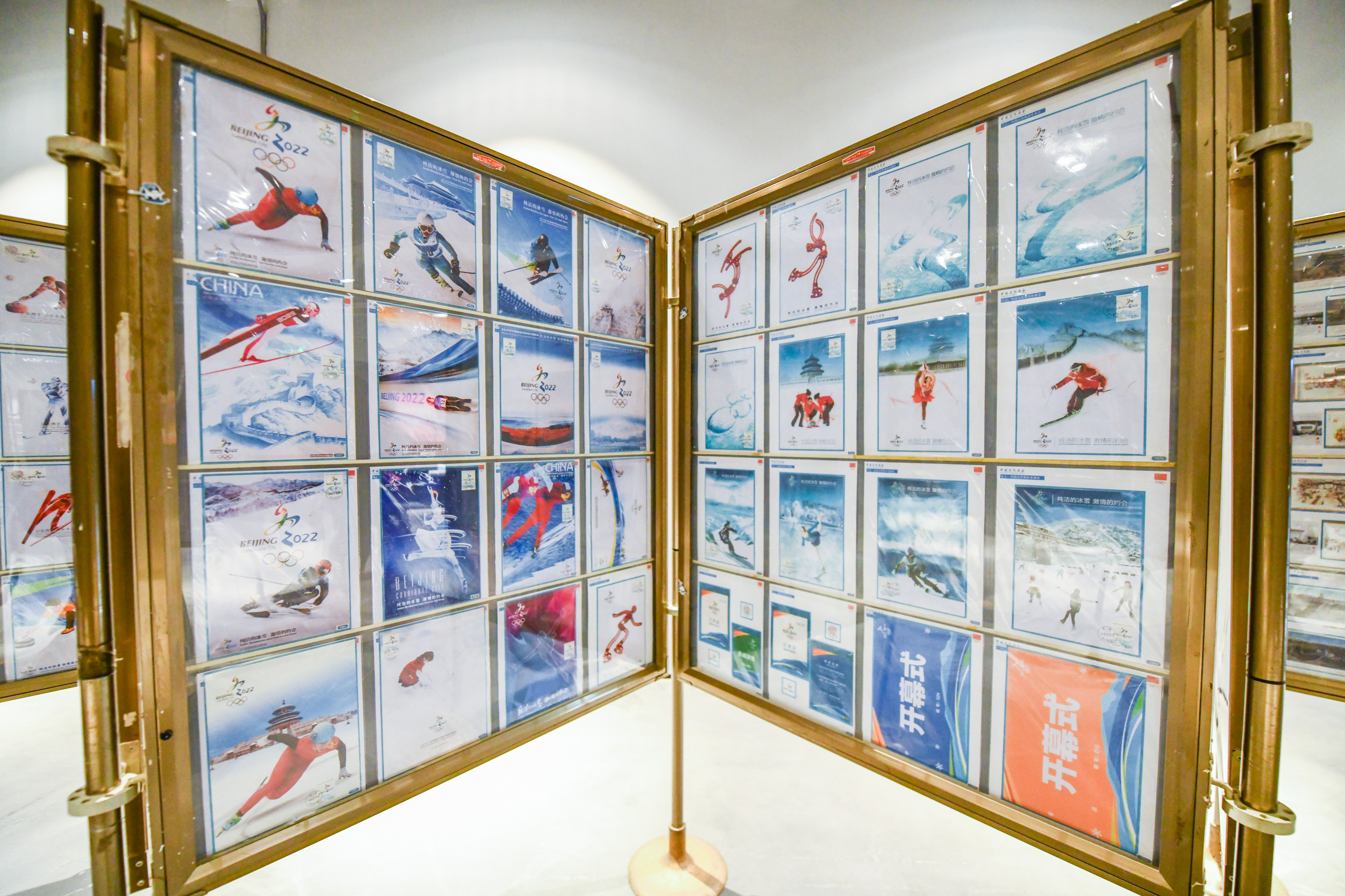 “双奥”集邮文化展落户首钢园，先睹为快——