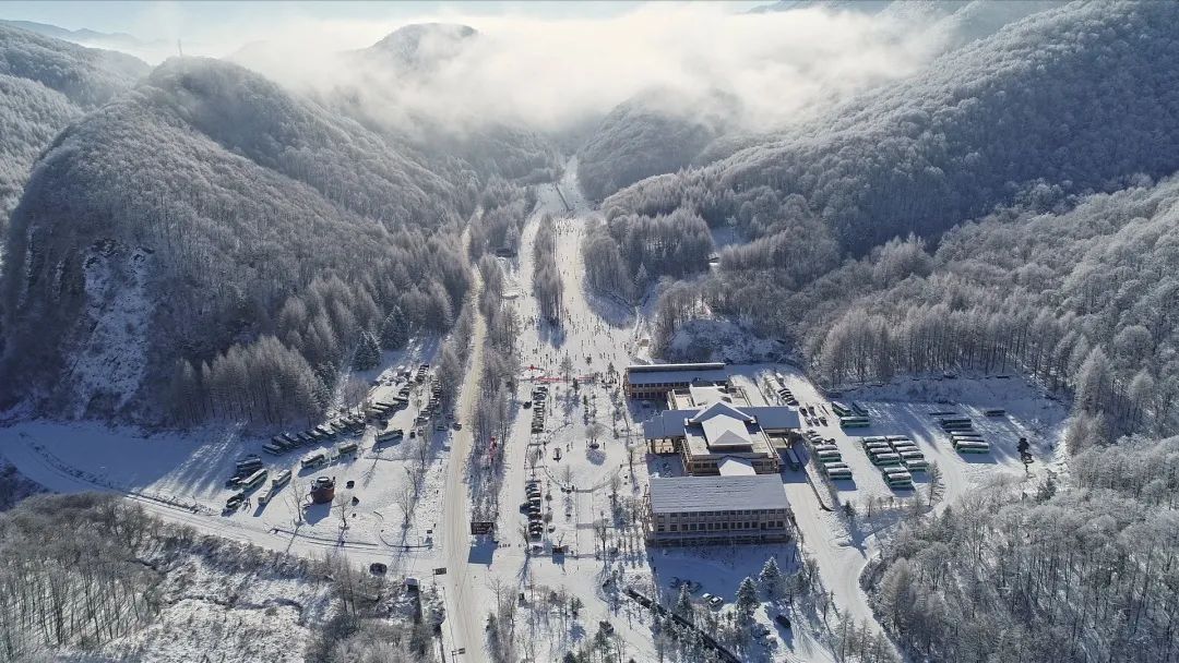 迎着“冬奥风”，打卡湖北16座滑雪场！