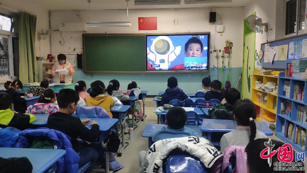 北京十一学校丰台小学师生自制天宫模型(图8)