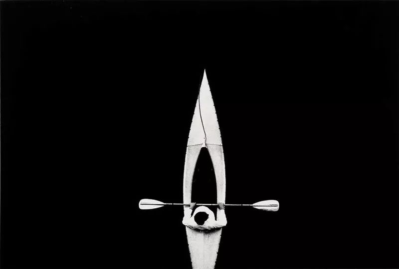 品牌丨若你感到孤独，定能品味黑白摄影之美