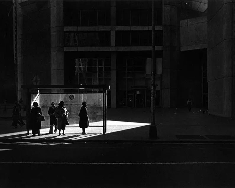 品牌丨若你感到孤独，定能品味黑白摄影之美