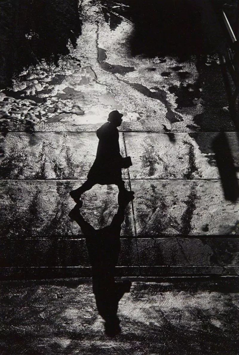 品牌丨若你感到孤独，定能品味黑白摄影之美