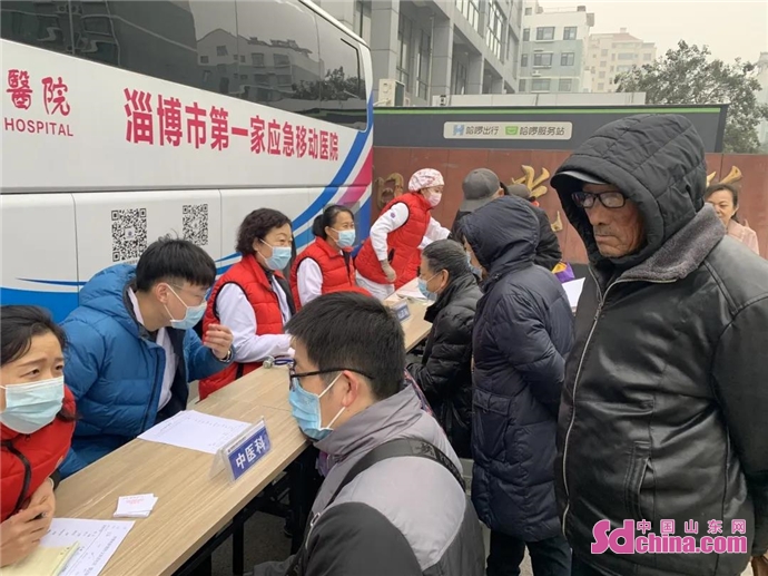 世博高新医院举办“中医中药中国行——中医药健康文化推进行动”义诊活动