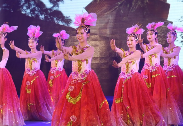 观摩、展演、沙龙……这场问道“双减”的论坛为何全程高能？