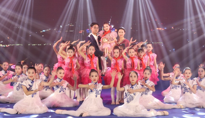 观摩、展演、沙龙……这场问道“双减”的论坛为何全程高能？