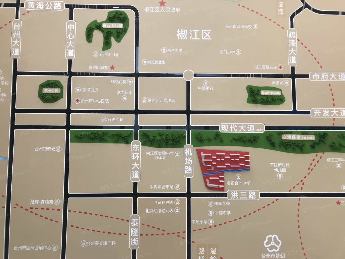 绿地·德加公馆 VS 旭辉府谁是你的菜？