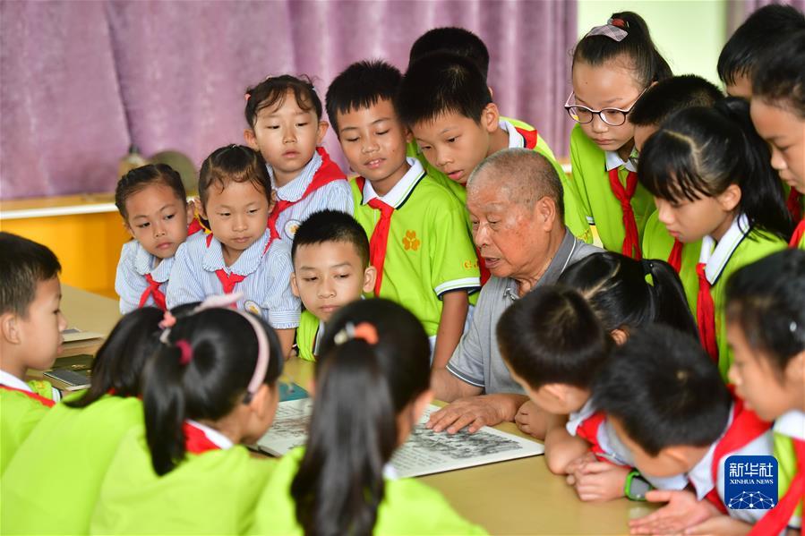 百年初心成大道 万里征程作雄行——以习近平同志为核心的党中央领导开展党史学习教育纪实