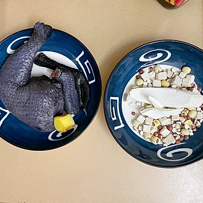 藥膳雞湯,
